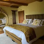Cascina Manzoni Bossolasco